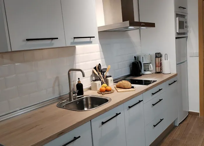 Patio & Sherry Apartment *