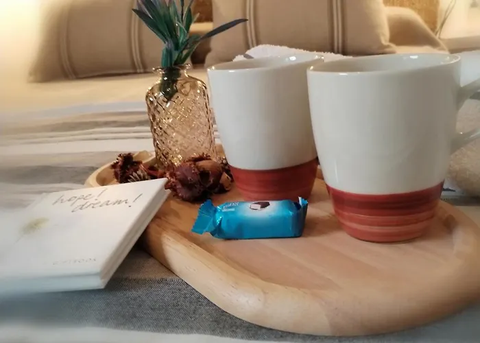 Patio & Sherry Apartment *